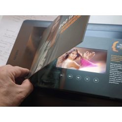   A5 Size printable video greeting card with 5,4" diplay. USB C port